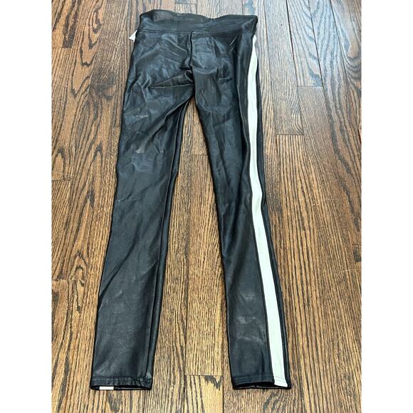 NWT Spanx Women's Very Black & White Side Stripe Faux Leather Leggings Size XS - Picture 5 of 11